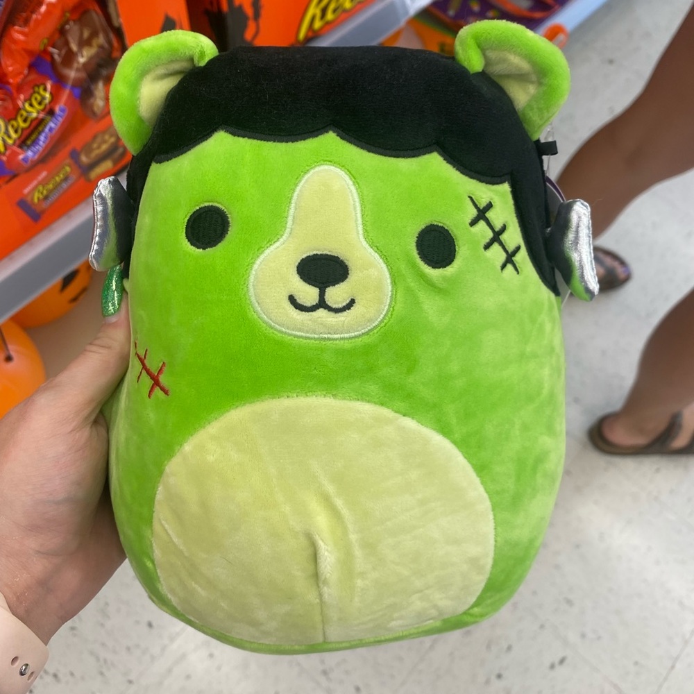 Len squishmallow